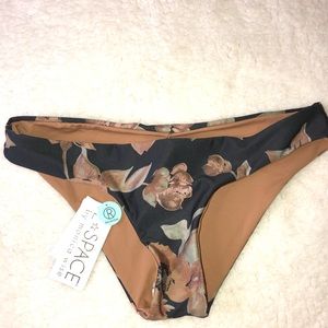 NWT LSPACE BIKINI BOTTOM